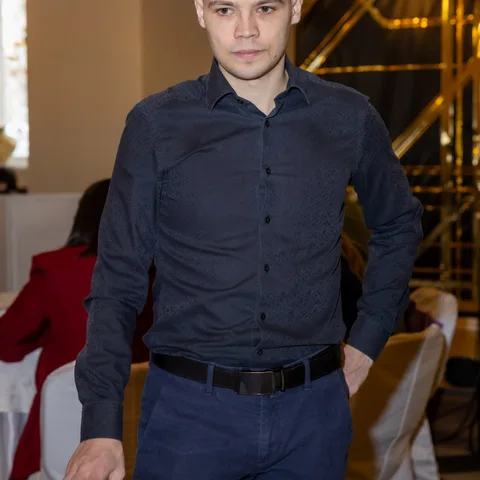 Ведущий: Кирилл